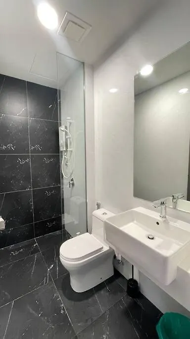 Apartamento New Georgetown Stylist 2Br Homestay For 10Pax 无敌美景两房民宿 Beacon Executive Suite