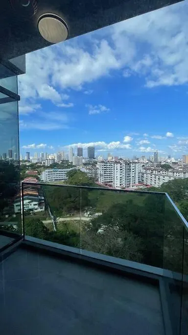 New Georgetown Stylist 2Br Homestay For 10Pax 无敌美景两房民宿 Beacon Executive Suite 0*, George Town Malásia
