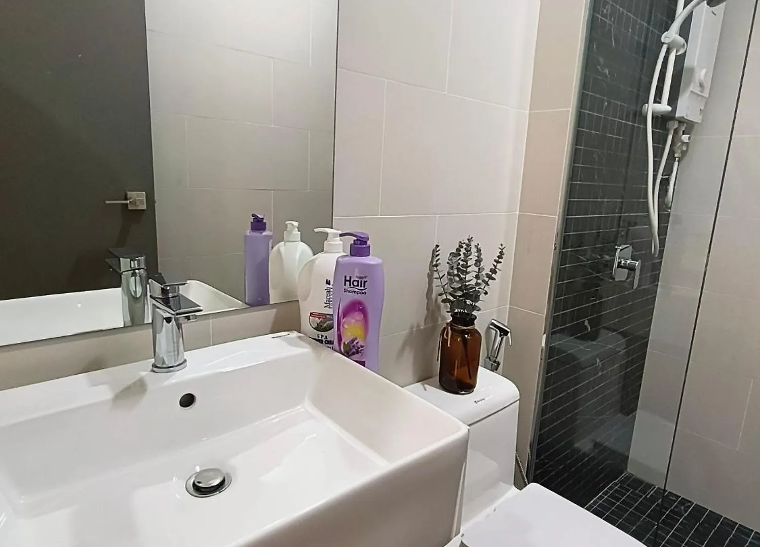 New Georgetown Stylist 2Br Homestay For 10Pax 无敌美景两房民宿 Beacon Executive Suite